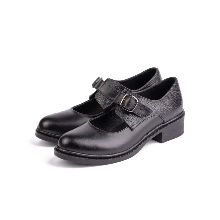 Womens Leather Casual Shoes Code 5242A Black Color Shot copy