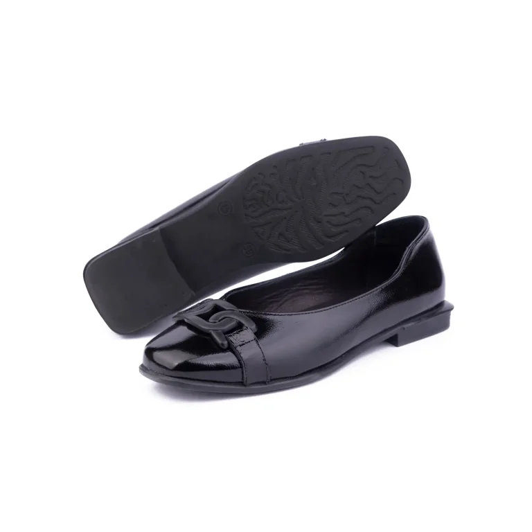 Womens Leather Flat Loafers Shoes Code 5247F Black Color Detail Shot copy