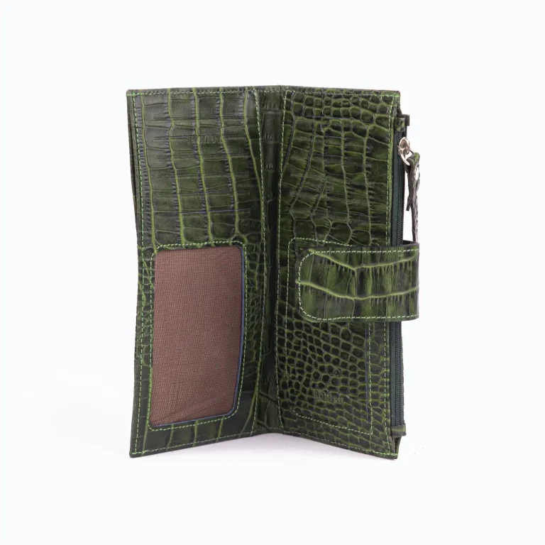 Womens Lizard Leather Wallet Code 8070B Green Color Front Shot copy