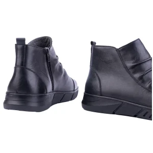 Mens Leather Boots Code 7133Z Black Color Back Shot copy