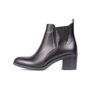 Womens Leather Boots Code 5203Z Black Color Side Shot copy
