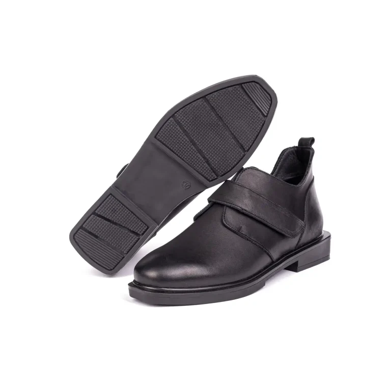 Womens Leather Casual Shoes Code 5055C Black Color Detail Shot copy