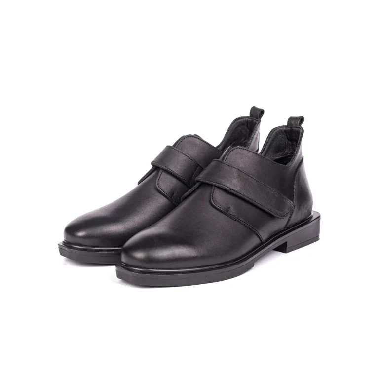 Womens Leather Casual Shoes Code 5055C Black Color Shot copy