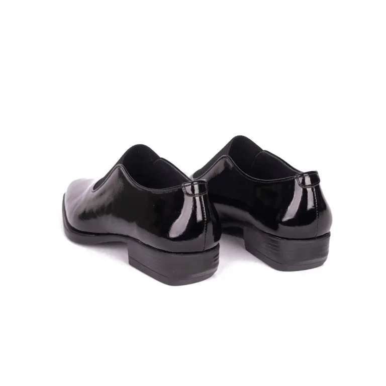Womens Leather Casual Shoes Code 5240B Black Color Back Shot copy