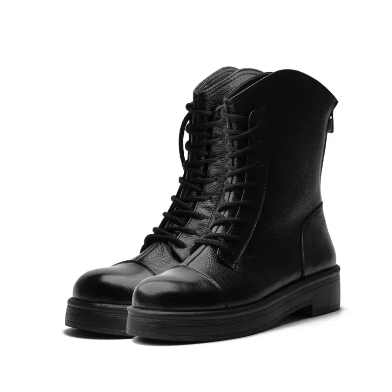 از کجا بفهمیم کفش چرم اصل است؟ راهنمای تخصصی برند چرم رجحان 40 Men s Leather Boots Code 5192Z Black Color Shot copy