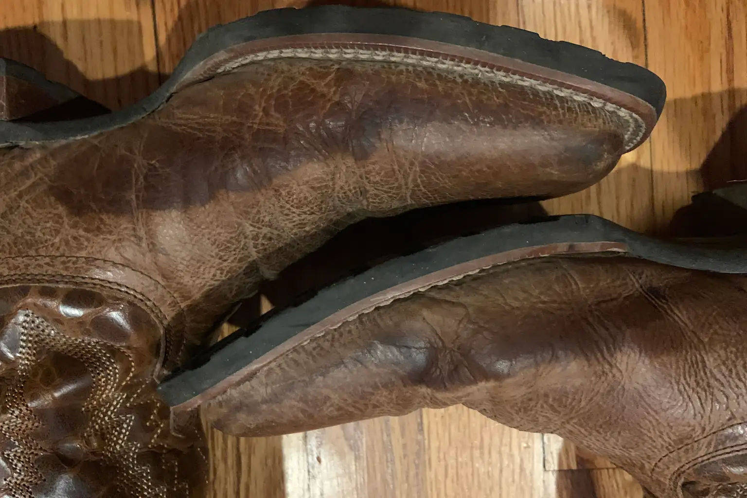 نگهداری بوت چرم زنانه